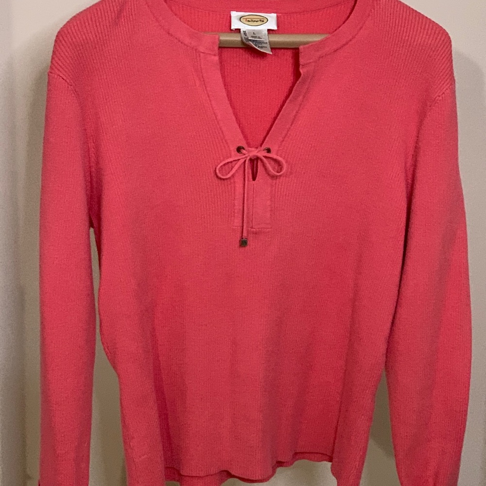 Lightweight sweater